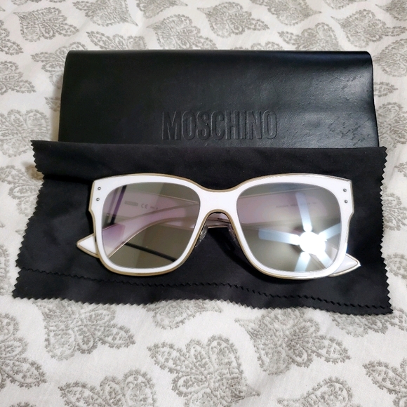 Moschino Accessories - Moschino Sunglasses